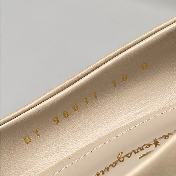 Ferragamo Garda Gancini Leather Pumps size 10 - Picture 7 of 12